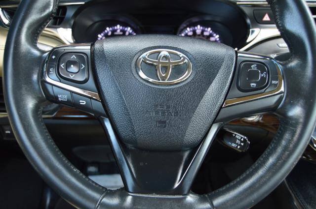 Used 2013 Toyota Avalon Limited FWD image 18