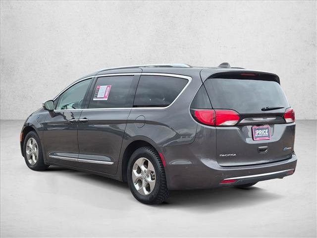Used 2018 Chrysler Pacifica Limited w/ Advanced Safetytec Group FWD image 8