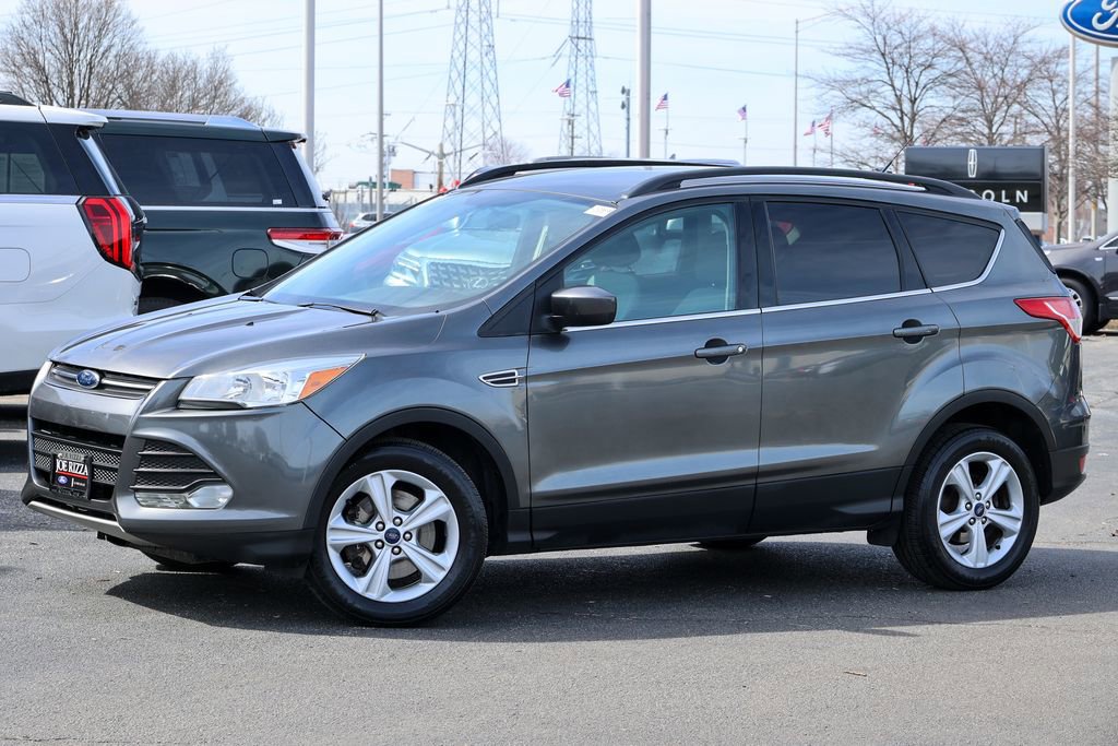Used 2016 Ford Escape SE w/ Equipment Group 201A image 14