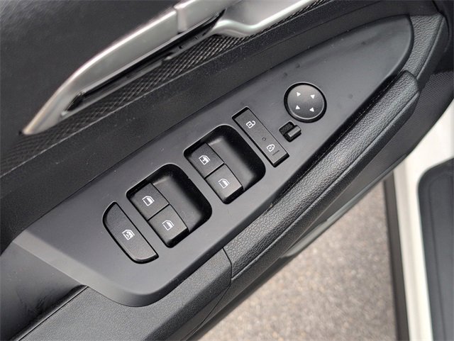 Used 2023 Kia Sportage LX image 16