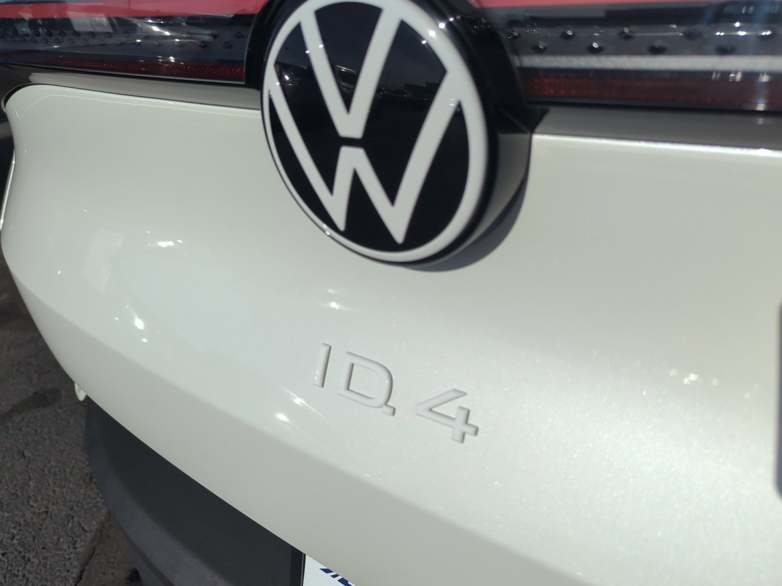 New 2026 Volkswagen ID.4 Pro image 23
