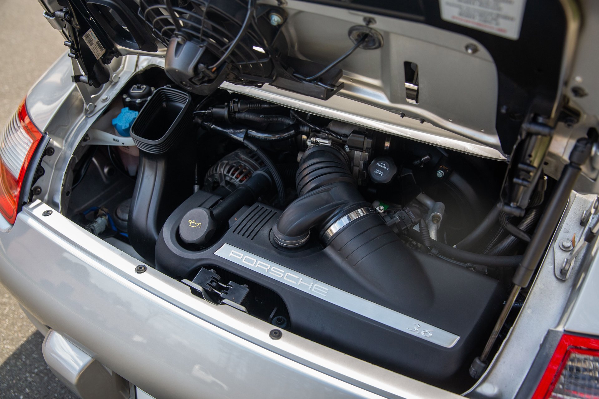 Used 2006 Porsche 911 Carrera 4 image 47