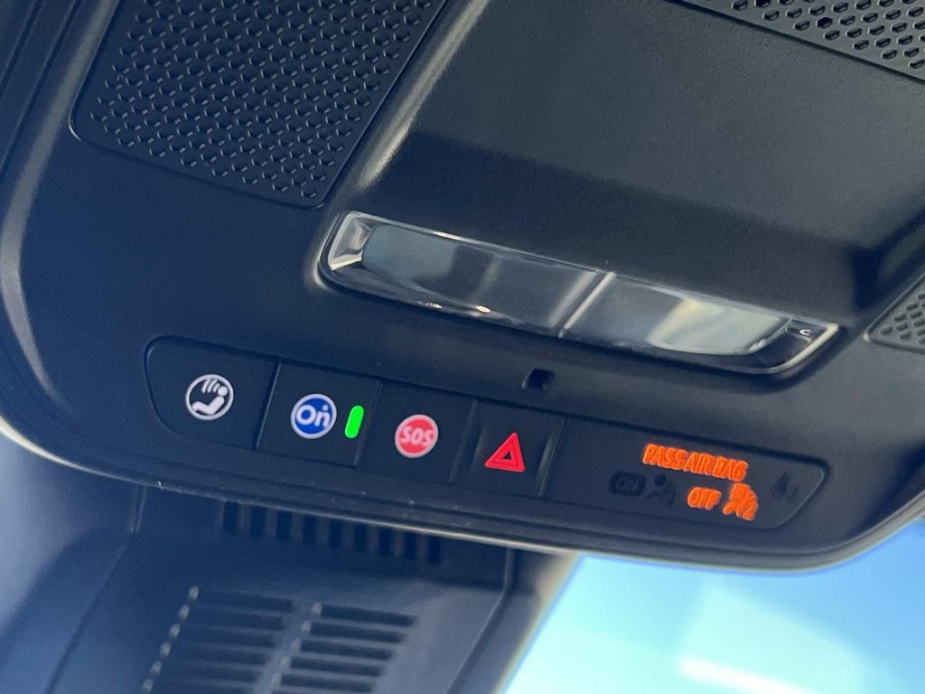 New 2026 Chevrolet Equinox LT w/ Convenience Package II image 24