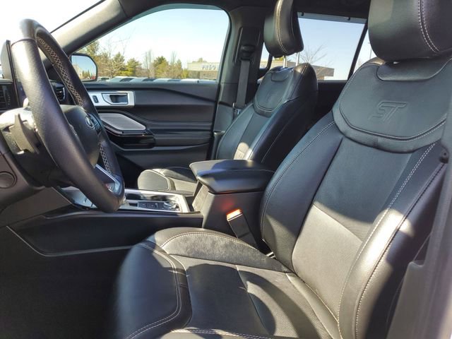 Certified 2023 Ford Explorer ST w/ Equipment Group 401A image 8
