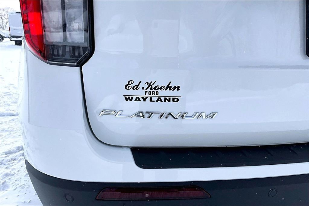 New 2026 Ford Explorer Platinum w/ LUX Leather Package image 11