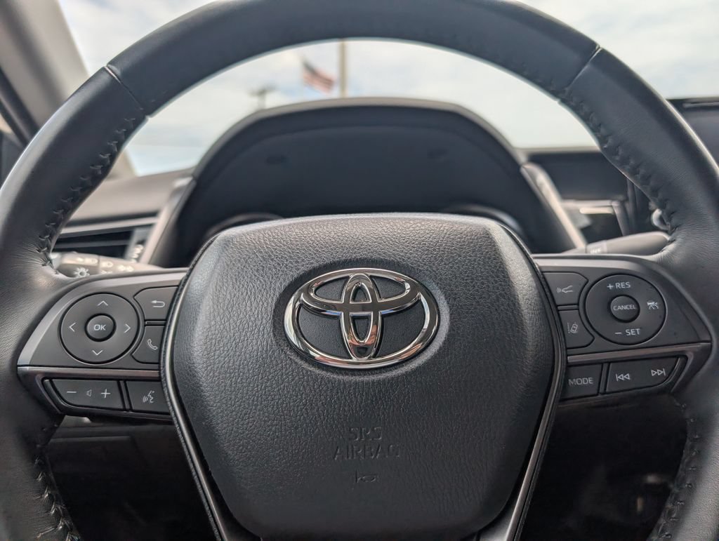 Used 2023 Toyota Camry XSE FWD image 20