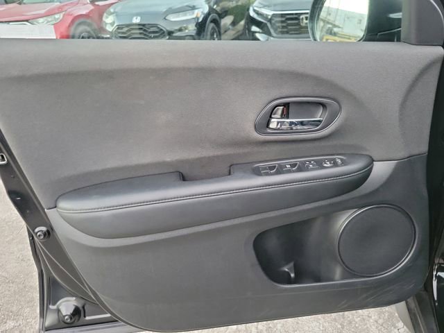 Used 2022 Honda HR-V LX image 12