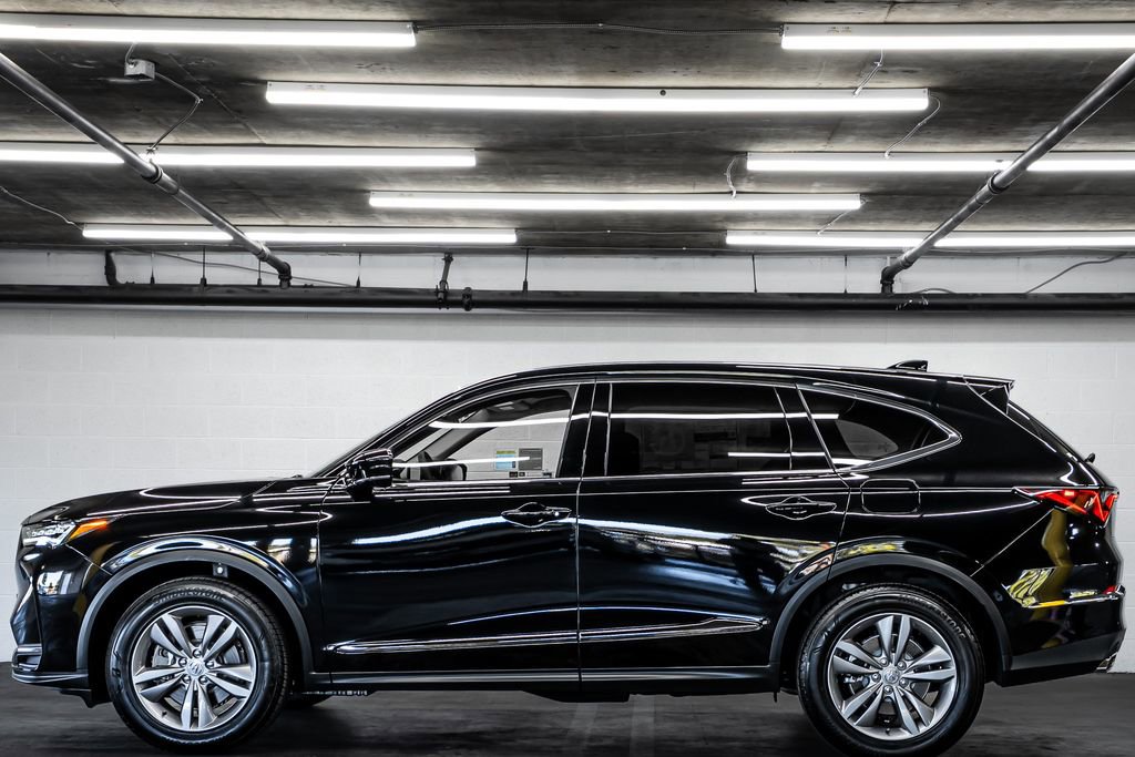 New 2026 Acura MDX SH-AWD image 2