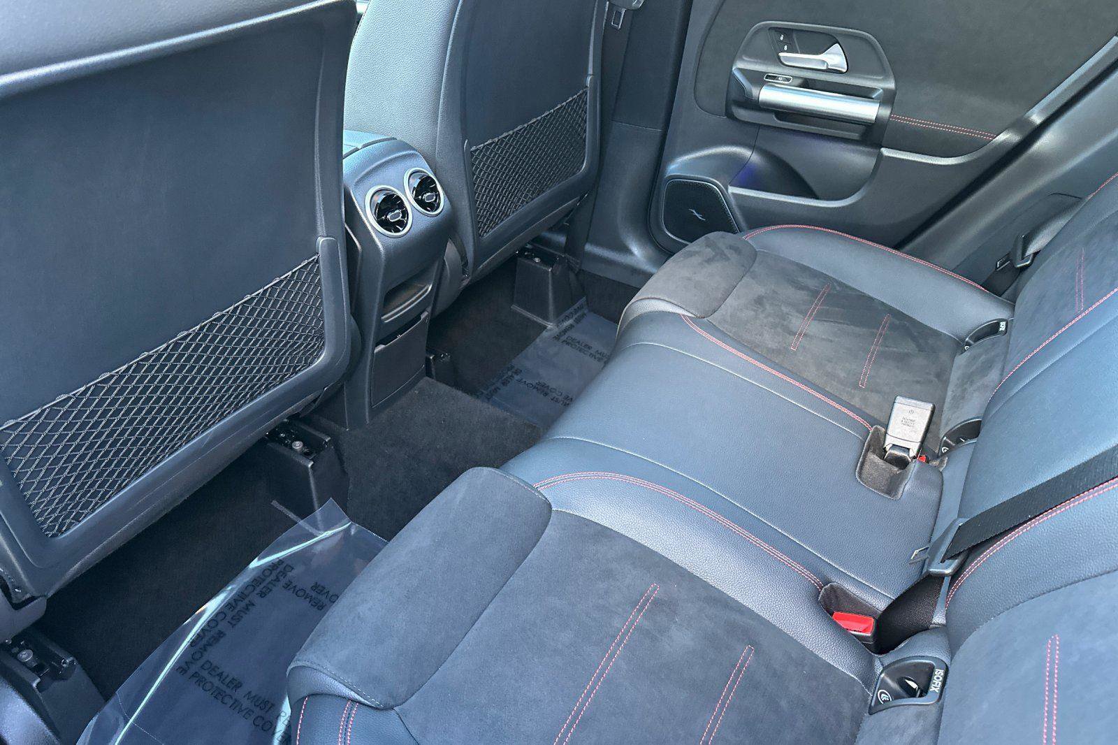 Used 2025 Mercedes-Benz GLA 250 GLA 250 image 11