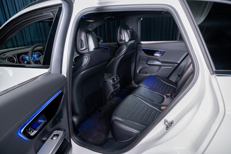 New 2026 Mercedes-Benz GLC 300 4MATIC image 24