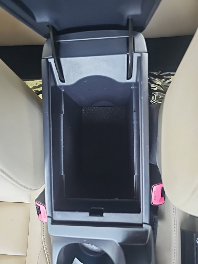 Used 2012 Lexus CT 200h Premium FWD image 23
