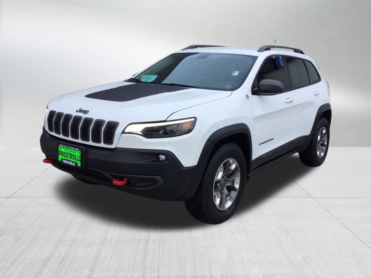Used 2019 Jeep Cherokee Trailhawk w/ Comfort/Convenience Group image 2