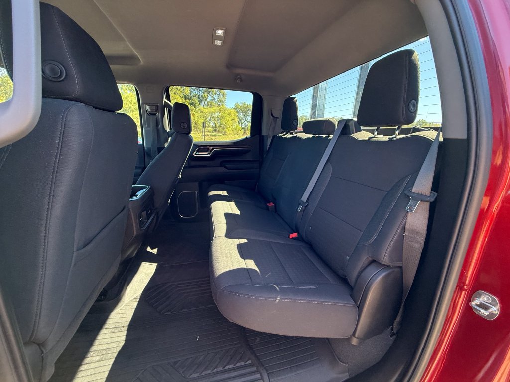 Certified 2024 Chevrolet Silverado 1500 RST AWD/4WD image 24