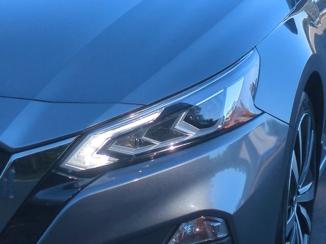 Used 2021 Nissan Altima 2.5 SR w/ SR Premium Package FWD image 17
