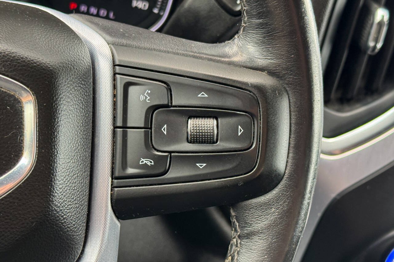Used 2021 GMC Sierra 1500 SLE w/ Preferred Package AWD/4WD image 32