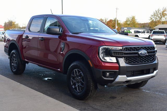 New 2025 Ford Ranger XLT w/ FX4 Off-Road Package image 7