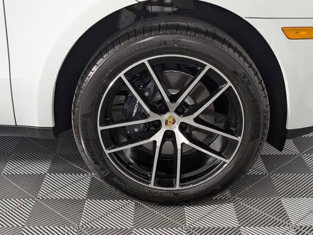 Used 2026 Porsche Macan Turbo AWD/4WD image 14