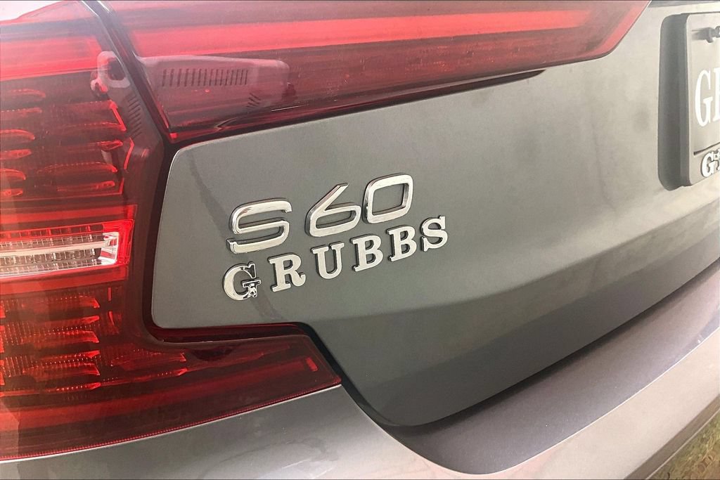 Used 2020 Volvo S60 T5 Momentum FWD image 33