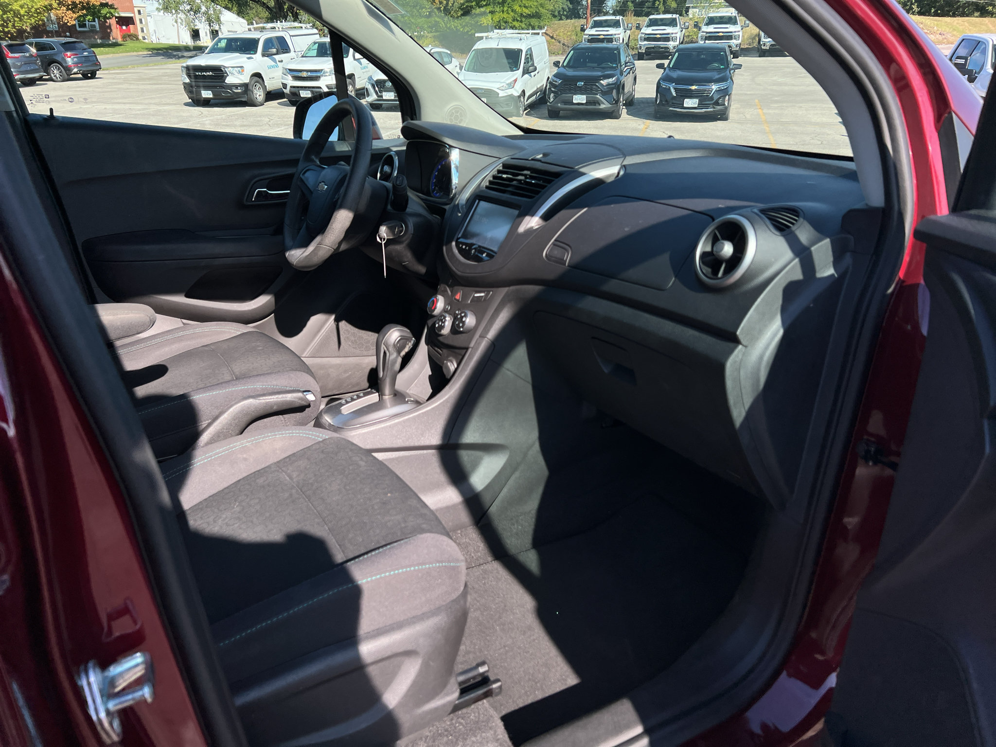 Used 2016 Chevrolet Trax LS FWD image 9