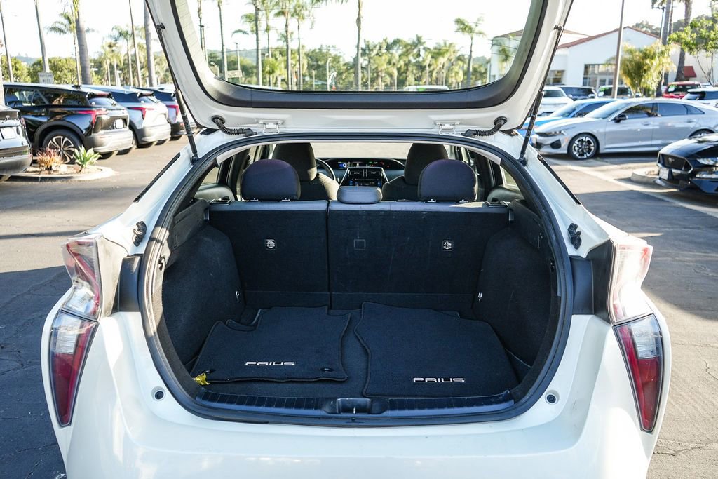 Used 2017 Toyota Prius Two w/ Carpet Mat Package FWD image 23