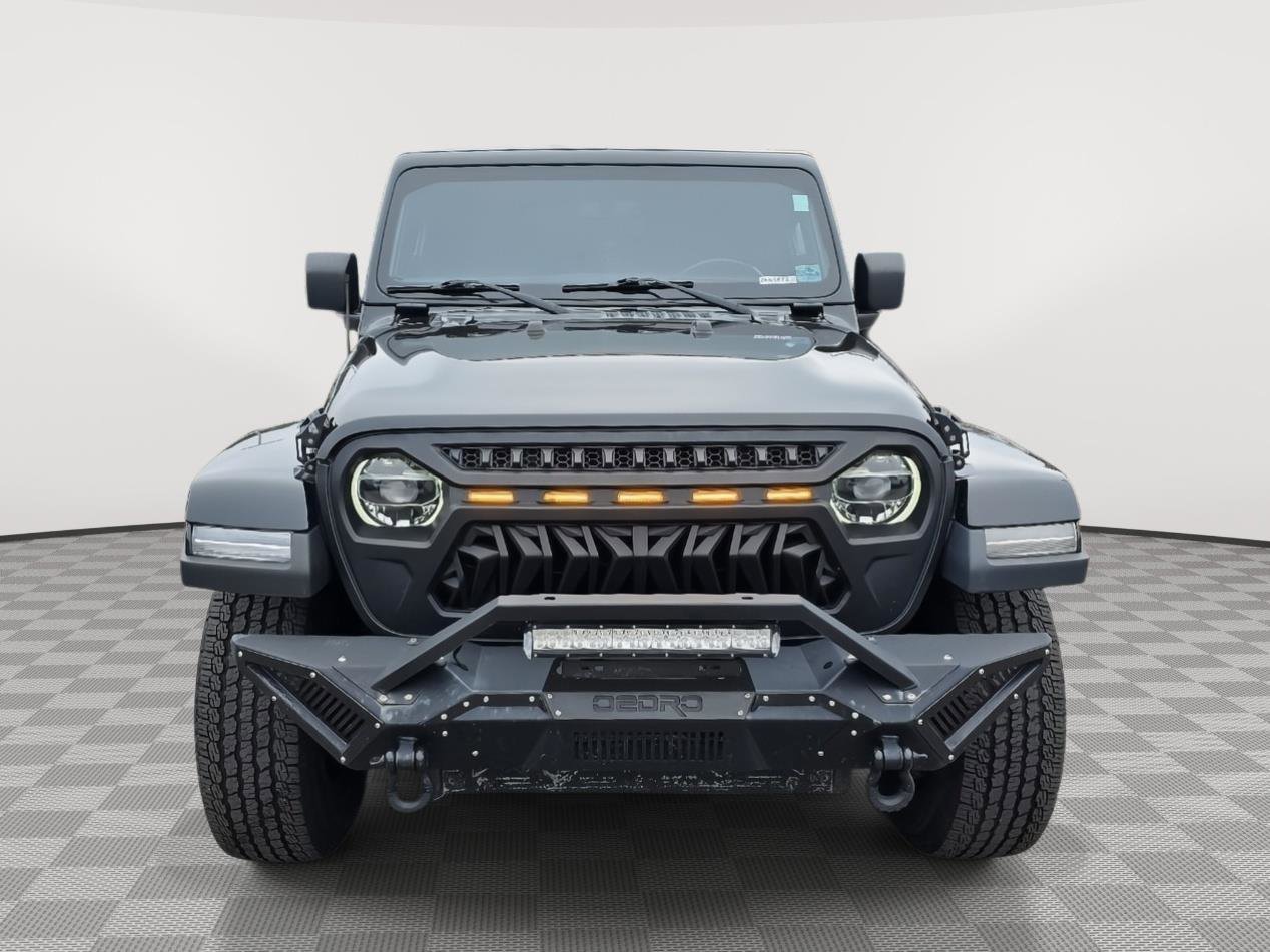 Used 2018 Jeep Wrangler Unlimited Sahara w/ Dual Top Group image 2