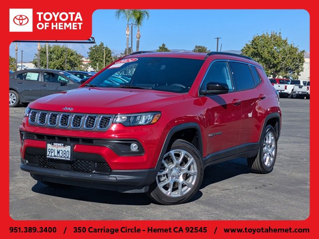 Used 2024 Jeep Compass Latitude
