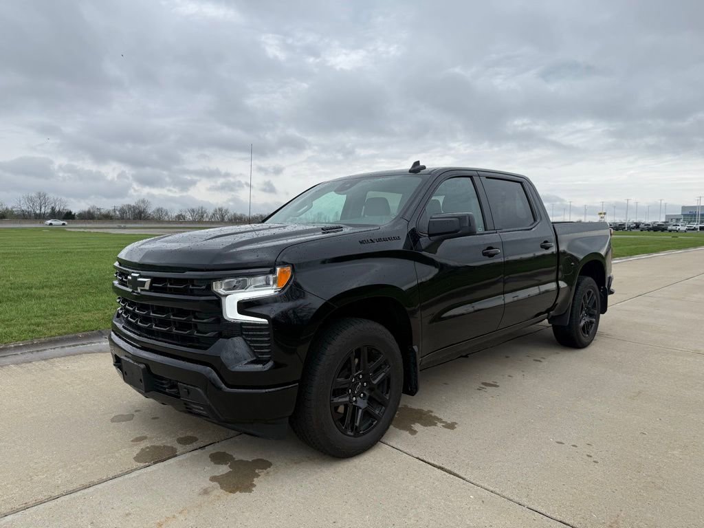 Used 2025 Chevrolet Silverado 1500 RST w/ LPO, Dark Essentials Package image 8