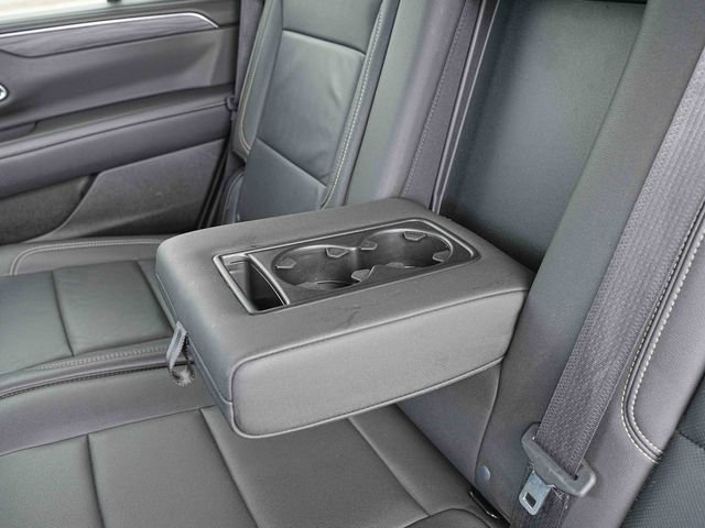 Used 2024 GMC Yukon SLT AWD/4WD image 21