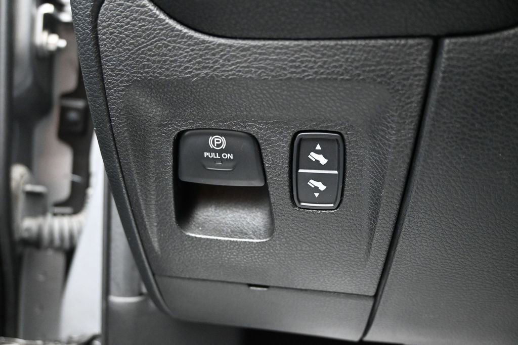 Used 2022 RAM 1500 Laramie w/ Laramie Southwest Edition RWD image 12