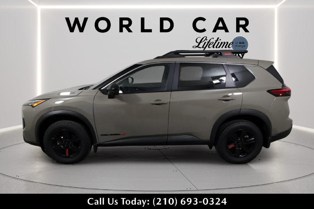 Used 2025 Nissan Rogue SV w/ Rock Creek Premium Package AWD/4WD image 5