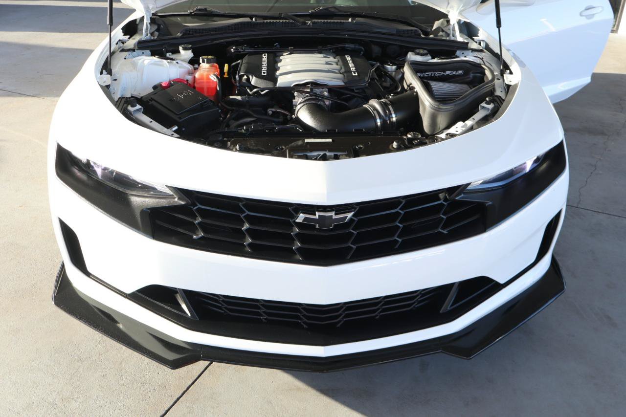 Used 2022 Chevrolet Camaro LT RWD image 38