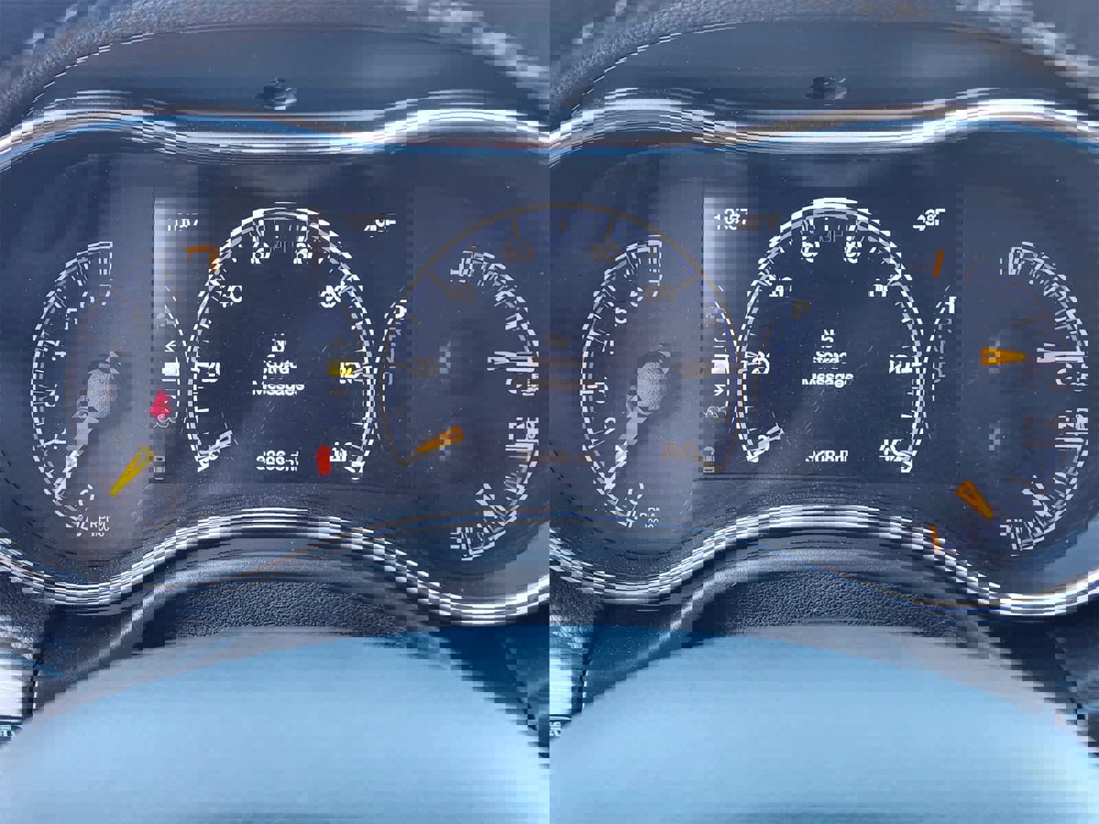 Used 2020 Jeep Grand Cherokee Laredo w/ 18" Wheel & 8.4" Radio Group image 12