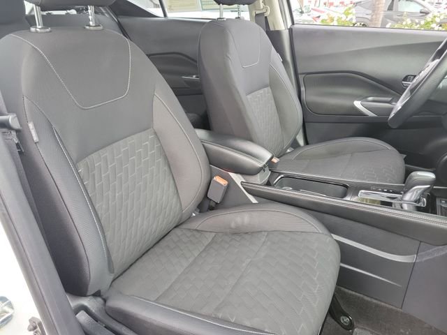 Used 2023 Nissan Kicks SV image 22