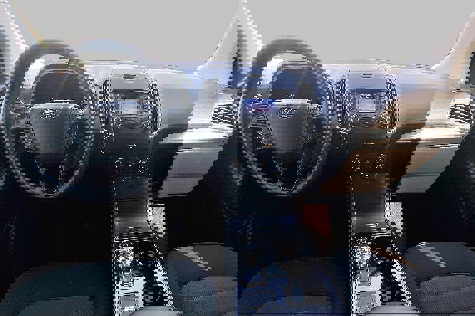 Used 2019 Ford Edge SE w/ SE Fleet Driver's Package image 14