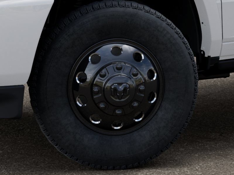 New 2026 RAM 3500 Limited AWD/4WD image 9