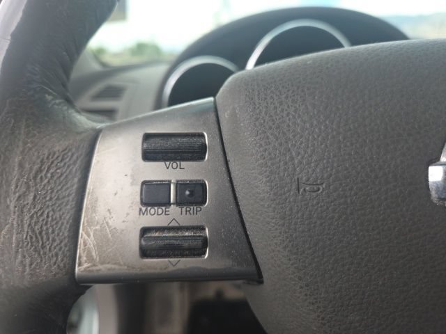Used 2005 Nissan Altima 2.5 S w/ (F01) Convenience Pkg FWD image 17