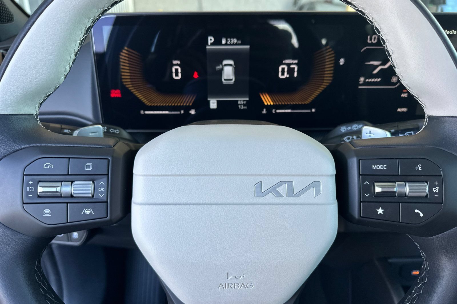 New 2026 Kia K4 EX FWD image 23