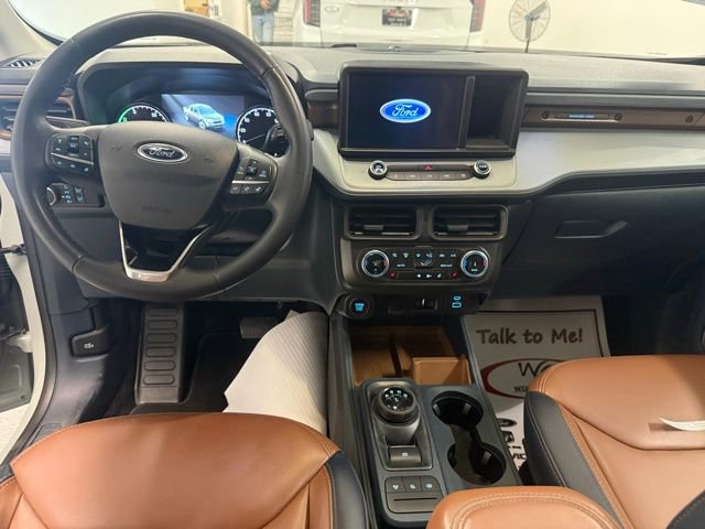 Used 2023 Ford Maverick Lariat w/ Lariat Luxury Package FWD image 16