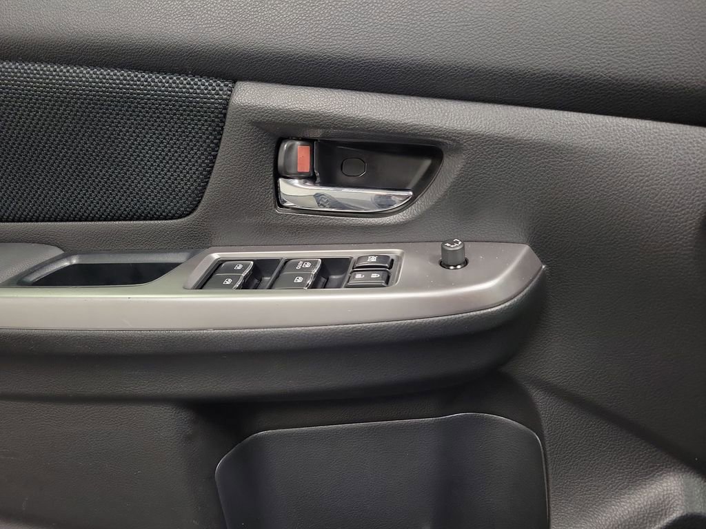 Used 2017 Subaru Crosstrek 2.0i Premium image 19