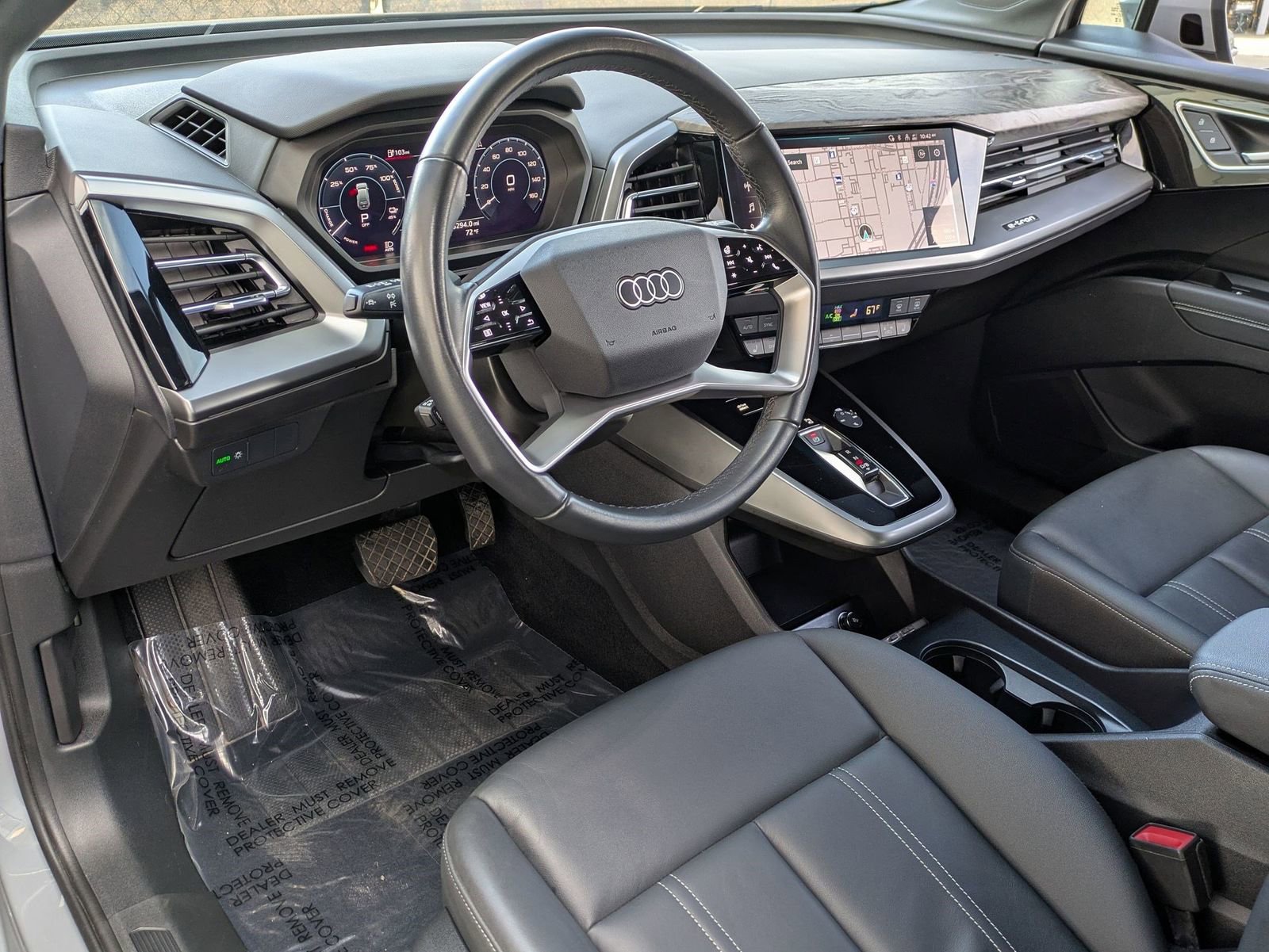 Used 2024 Audi Q4 e-tron Premium Plus w/ Premium Plus image 14