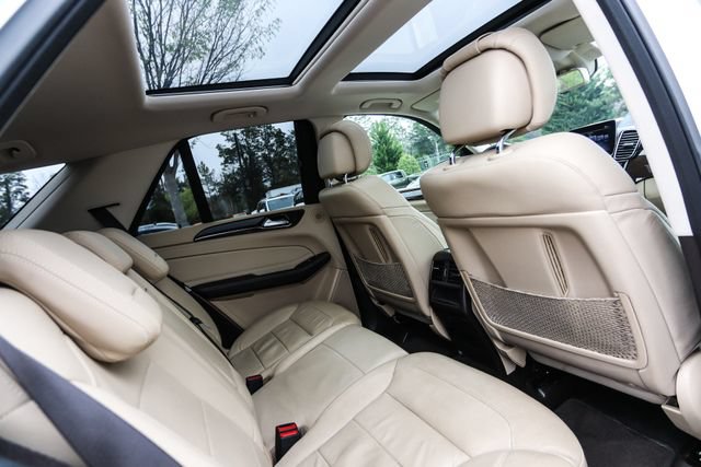 Used 2018 Mercedes-Benz GLE 43 AMG 4MATIC image 36