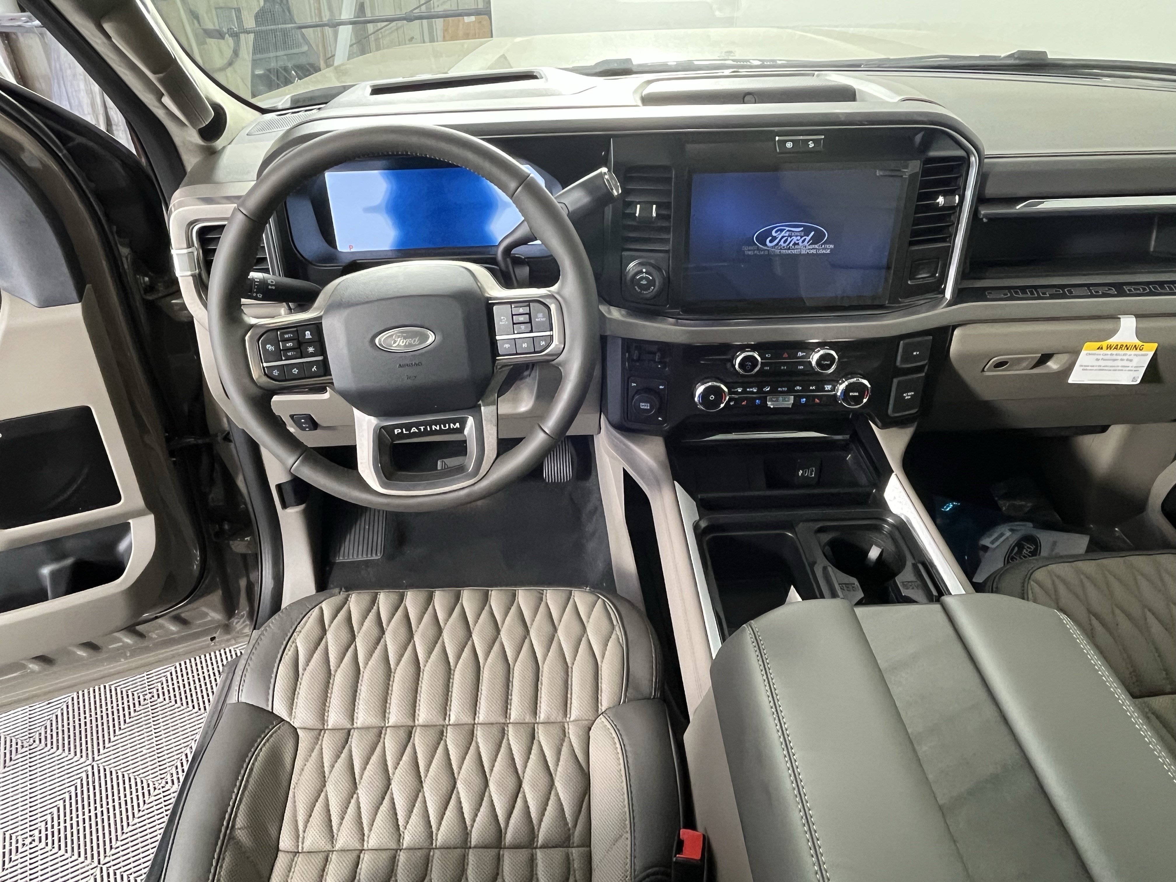 New 2026 Ford F350 Platinum w/ Platinum Plus Package AWD/4WD image 11