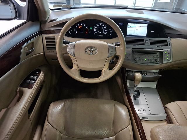 Used 2008 Toyota Avalon XLS FWD image 10