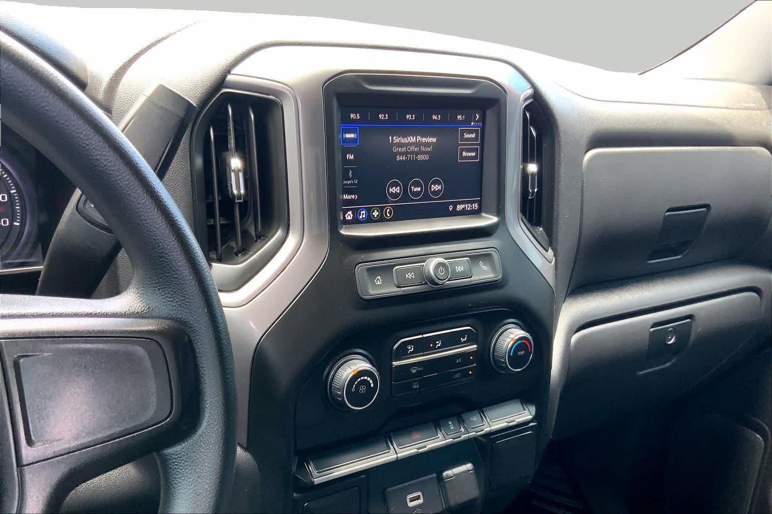 Used 2020 Chevrolet Silverado 1500 Custom w/ Infotainment Package RWD image 6