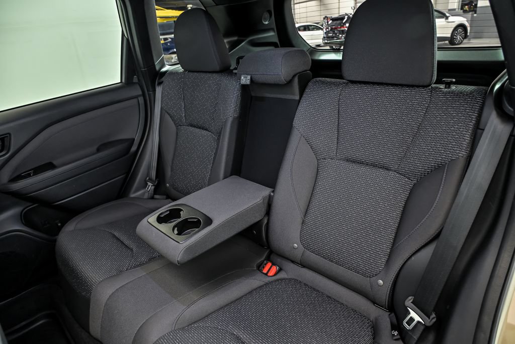Used 2025 Subaru Forester Premium AWD/4WD image 15