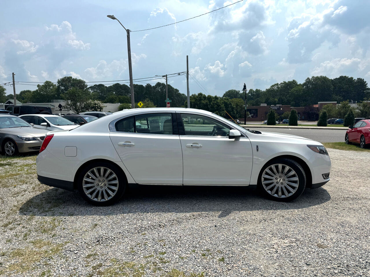 Used 2014 Lincoln MKS AWD w/ Equipment Group 101A image 4