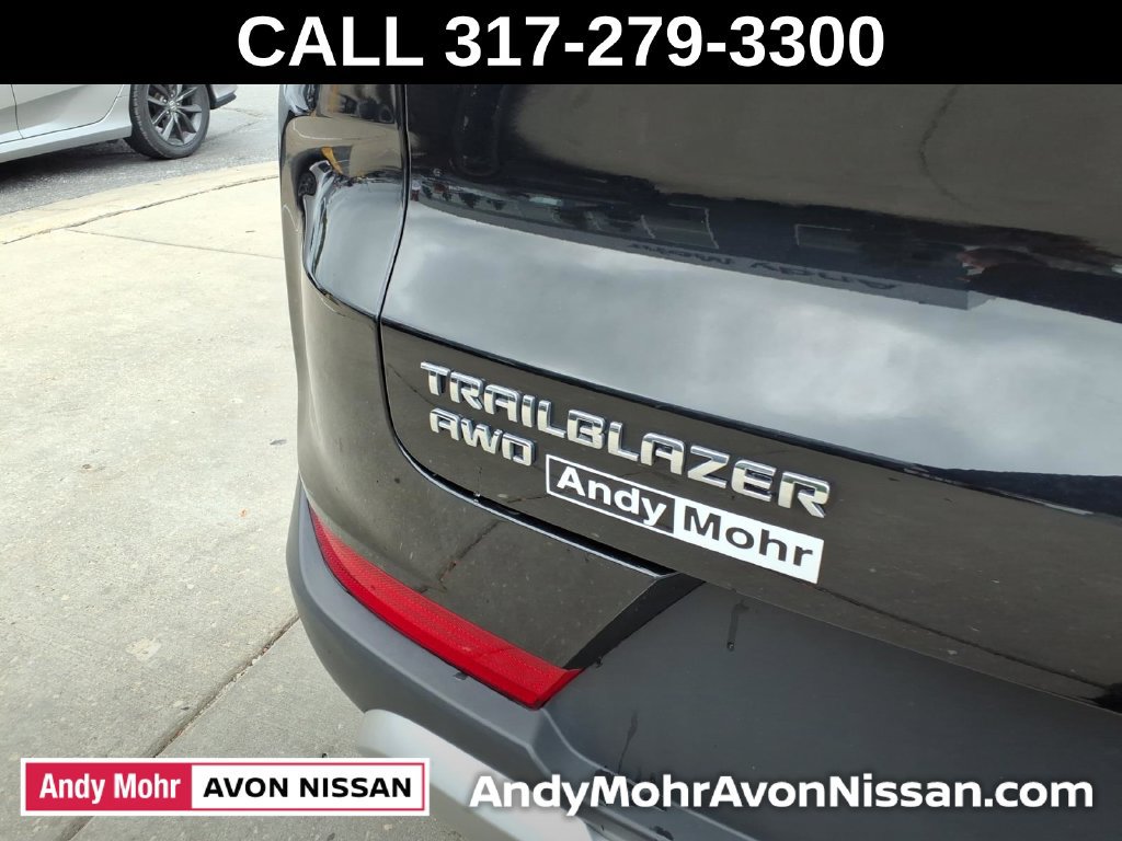 Used 2023 Chevrolet TrailBlazer LT AWD/4WD image 13