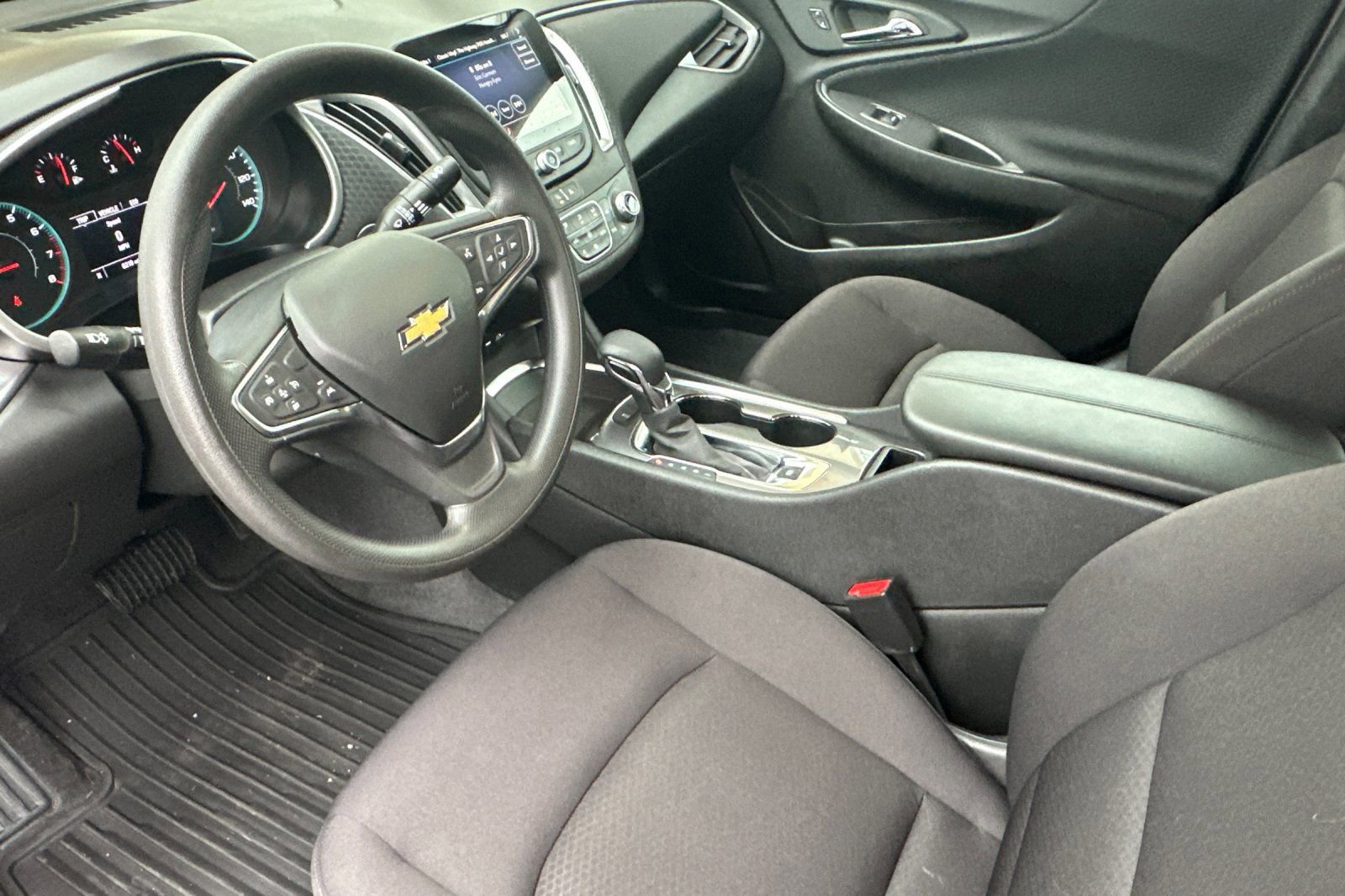 Certified 2025 Chevrolet Malibu LT image 10