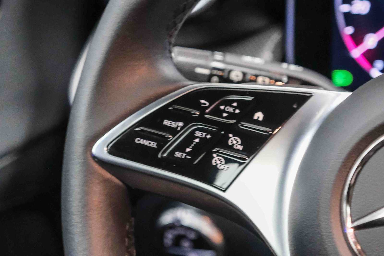 Certified 2026 Mercedes-Benz GLC 300 image 21