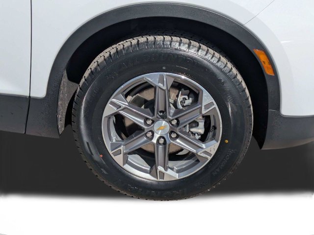Used 2023 Chevrolet Blazer LT FWD image 11